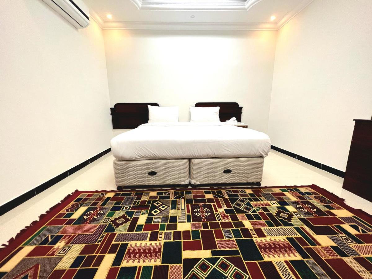 Al Taraf Aparthotel